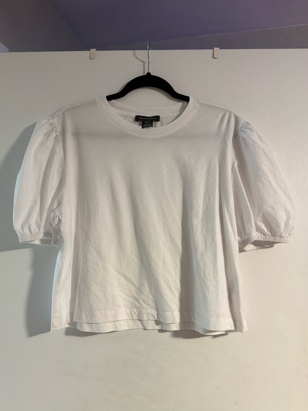 French Connection White Puff Sleeve Cropped Crewneck Tee